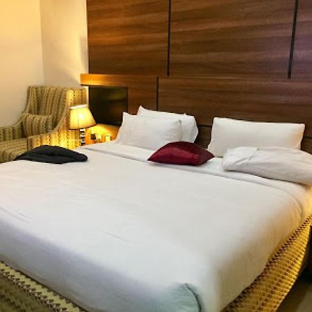 Room In Lodge - Best Western Plus-Ibadan Exterior photo