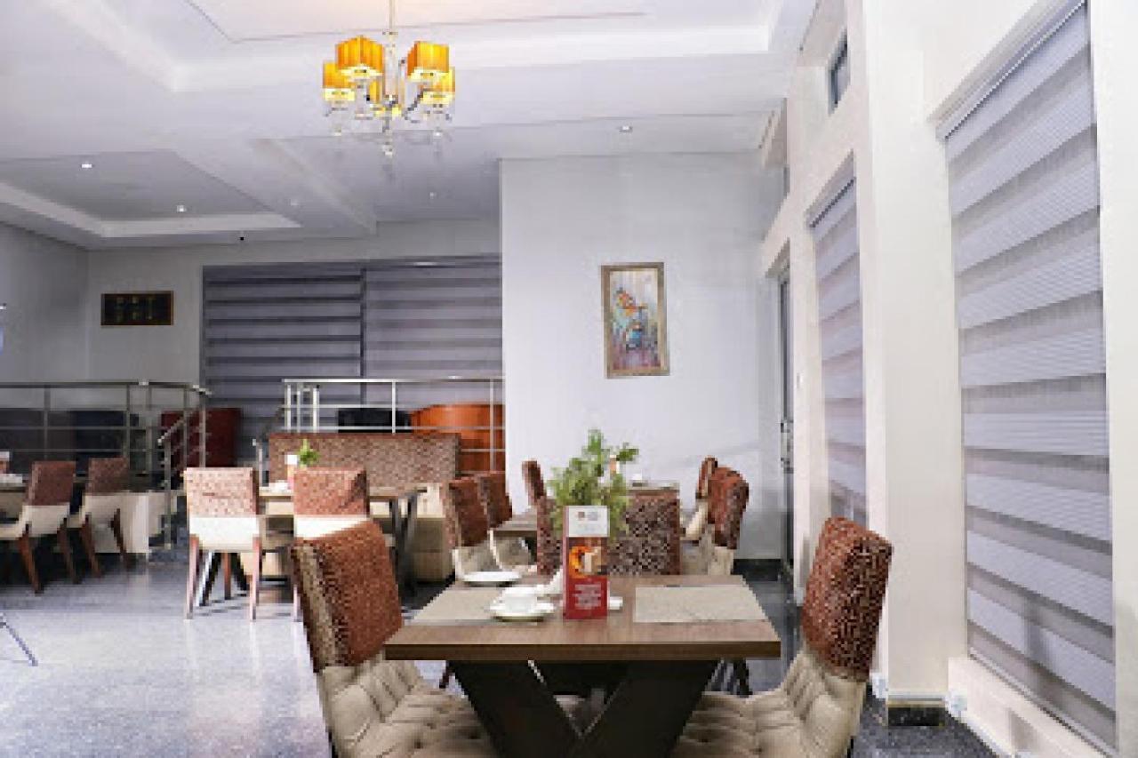 Room In Lodge - Best Western Plus-Ibadan Exterior photo